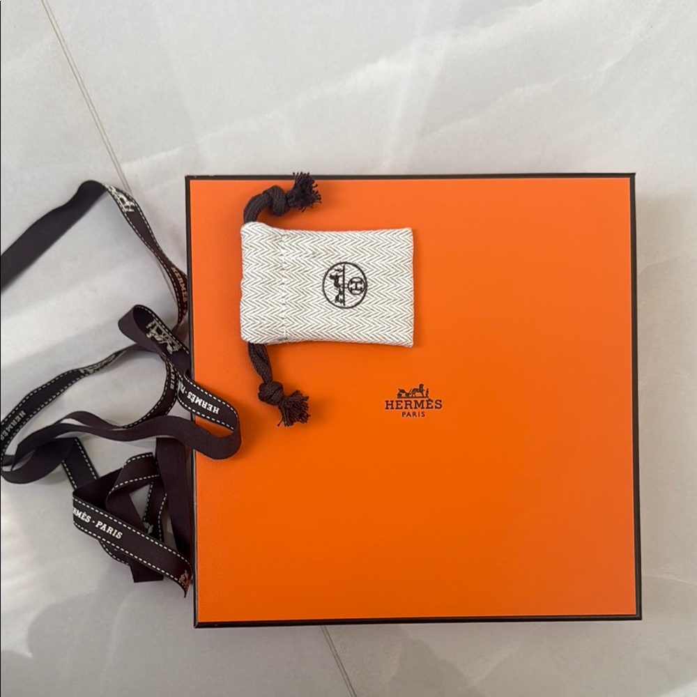Hermès Orange Gift Box with Ribbon